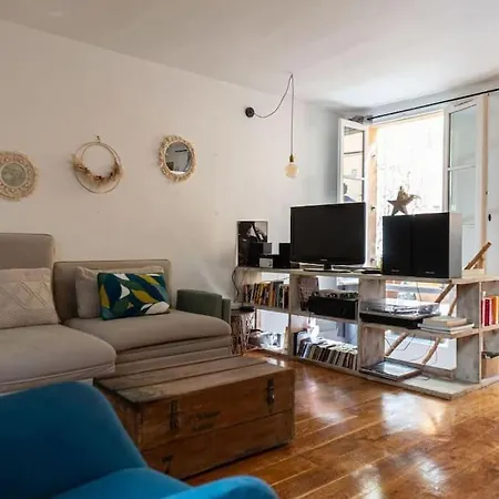 Апартаменты Secret Haven At 14 Париж